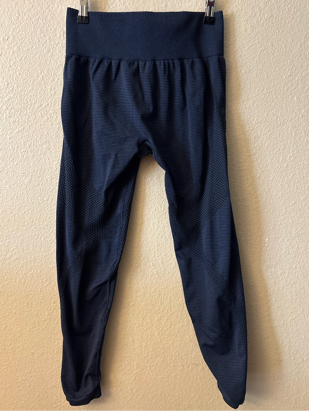 Gymshark Seamless Navy Leggings XS High Rise Textured Workout Pants
